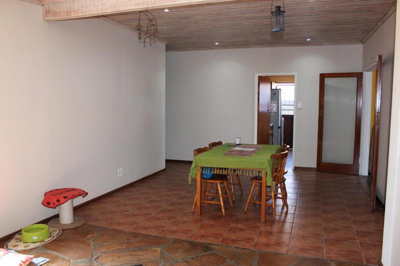 5 Bedroom Property for Sale in Goodwood Park Western Cape